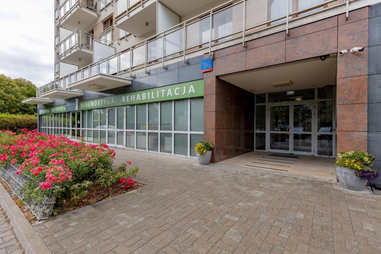 Quiet Apartment Park Edwarda Szymanskiego By Noclegi Renters Varsó Kültér fotó